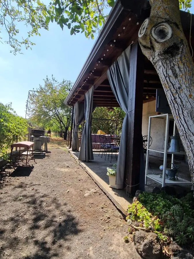 Villa La Casa Di Giulia Bronte 0*,